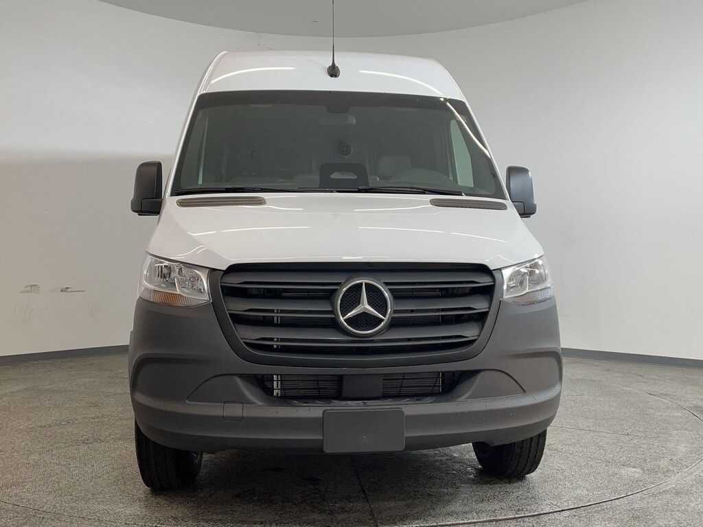 New 2025 Mercedes-Benz Sprinter 2500 Standard Roof 4-Cyl Diesel HO Van Crew Van