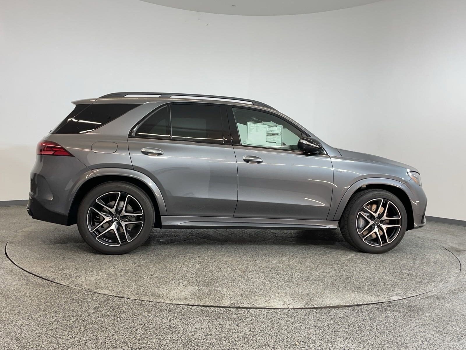 2025 Mercedes Benz GLE AMG 53 4MATIC photo 3