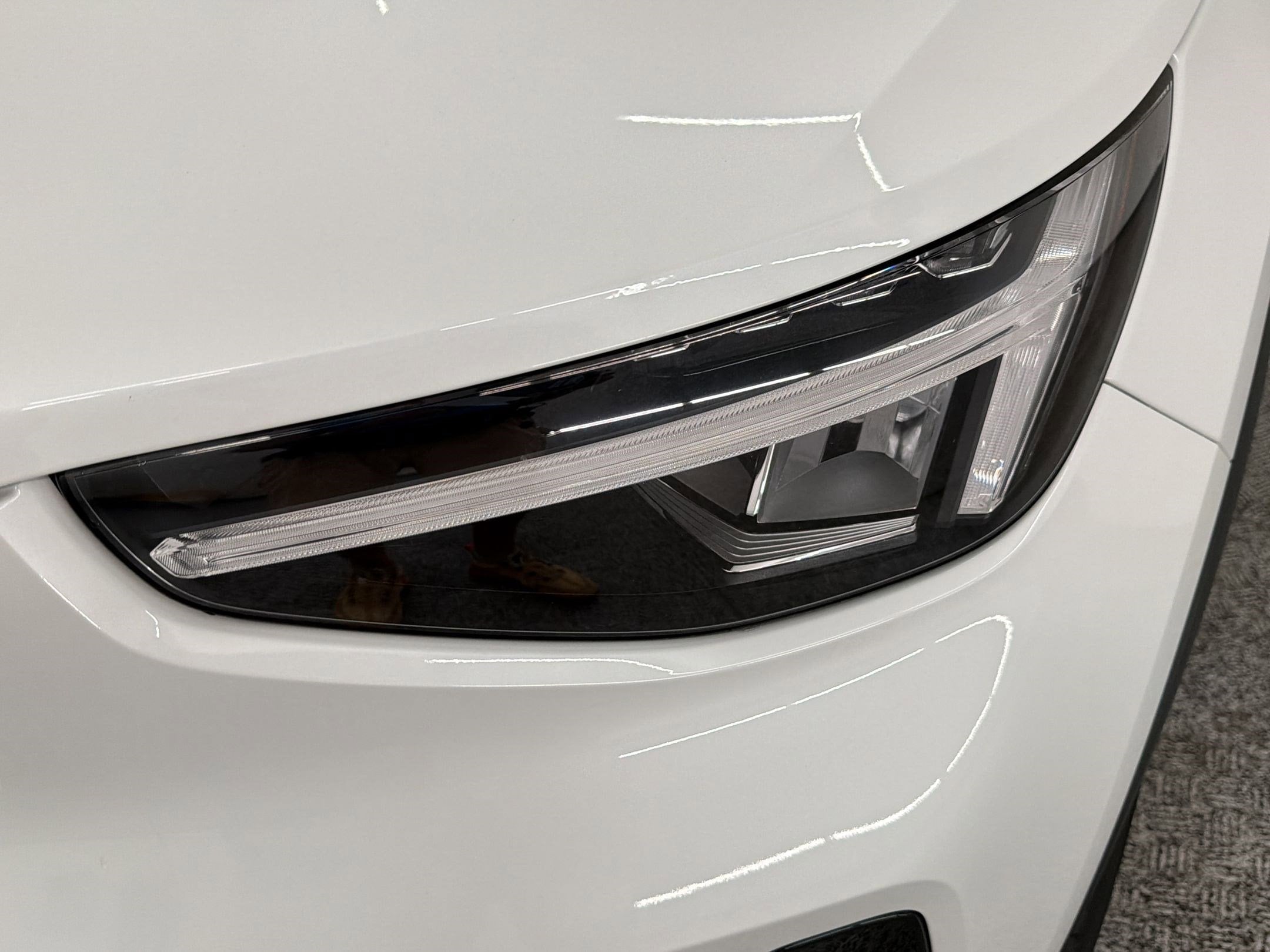 2023 Volvo XC40 Core - Photo 11