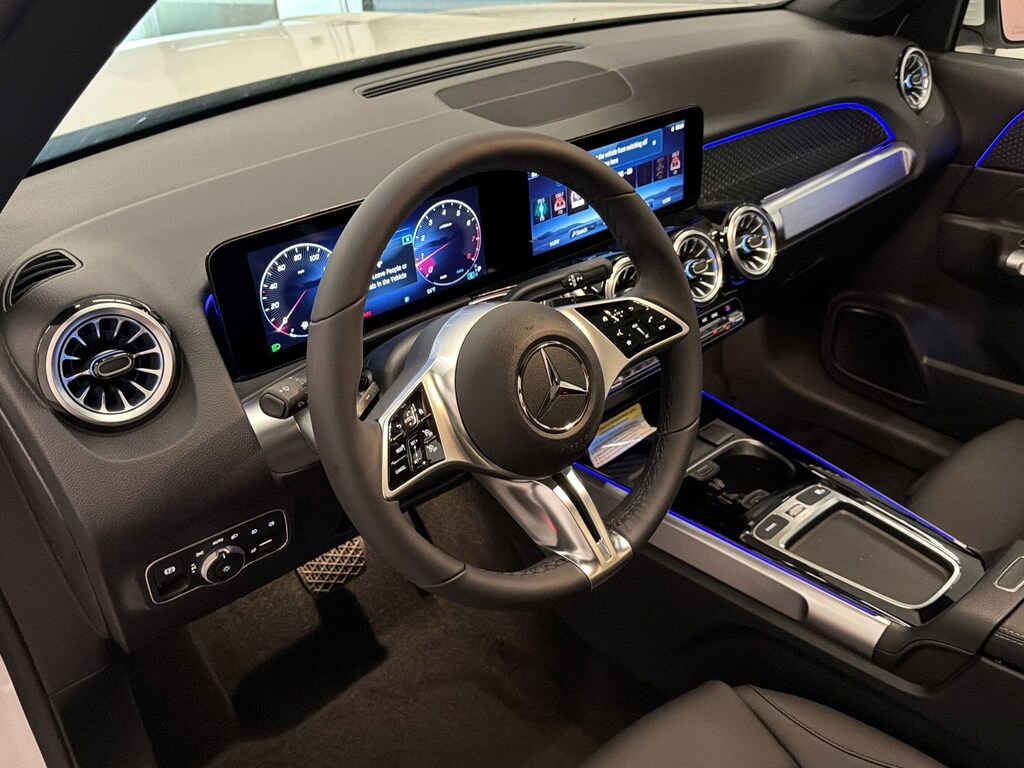 New 2026 Mercedes-Benz GLB 250 SUV