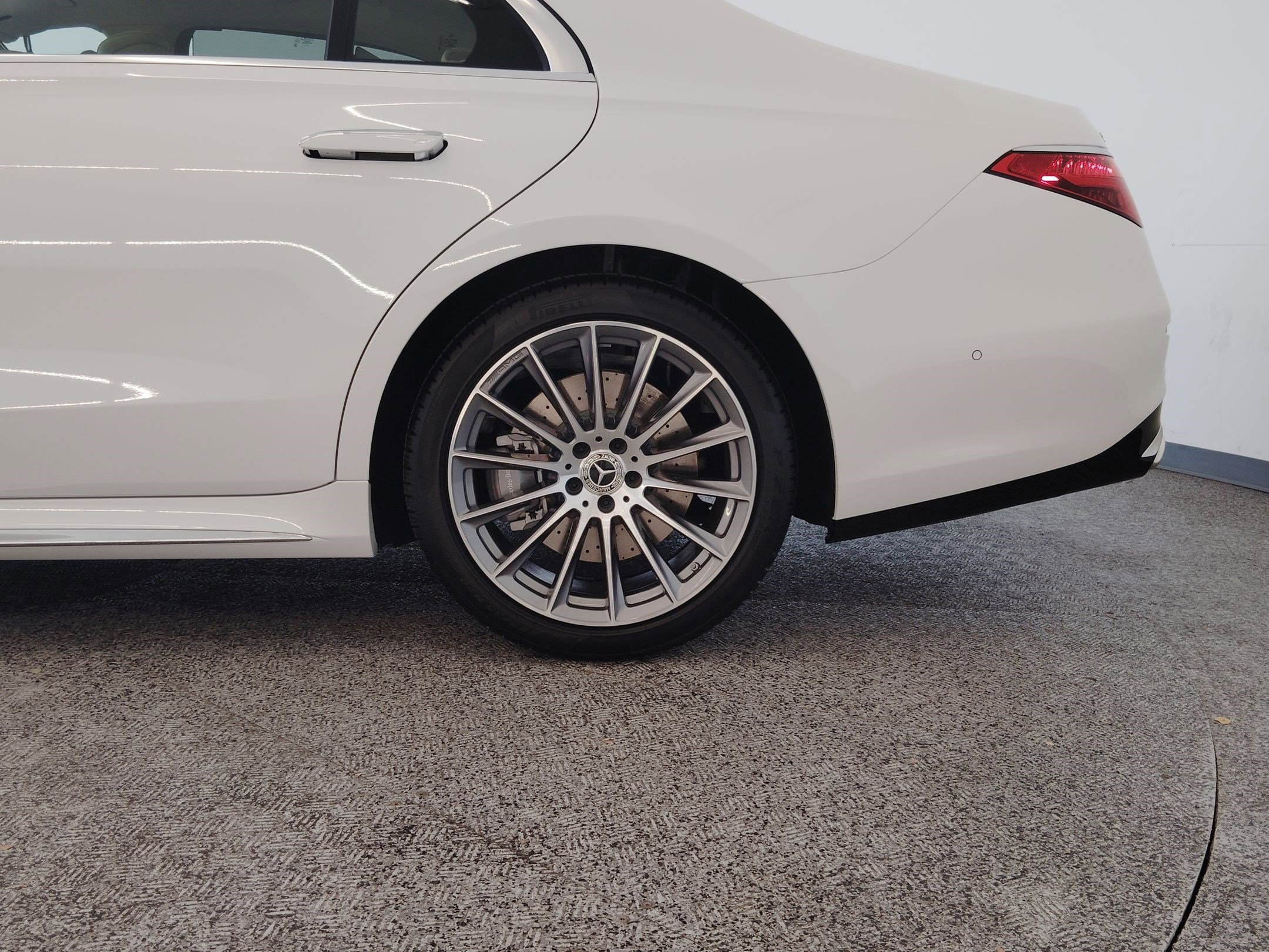 2026 Mercedes-Benz S-Class S 580 - Photo 9