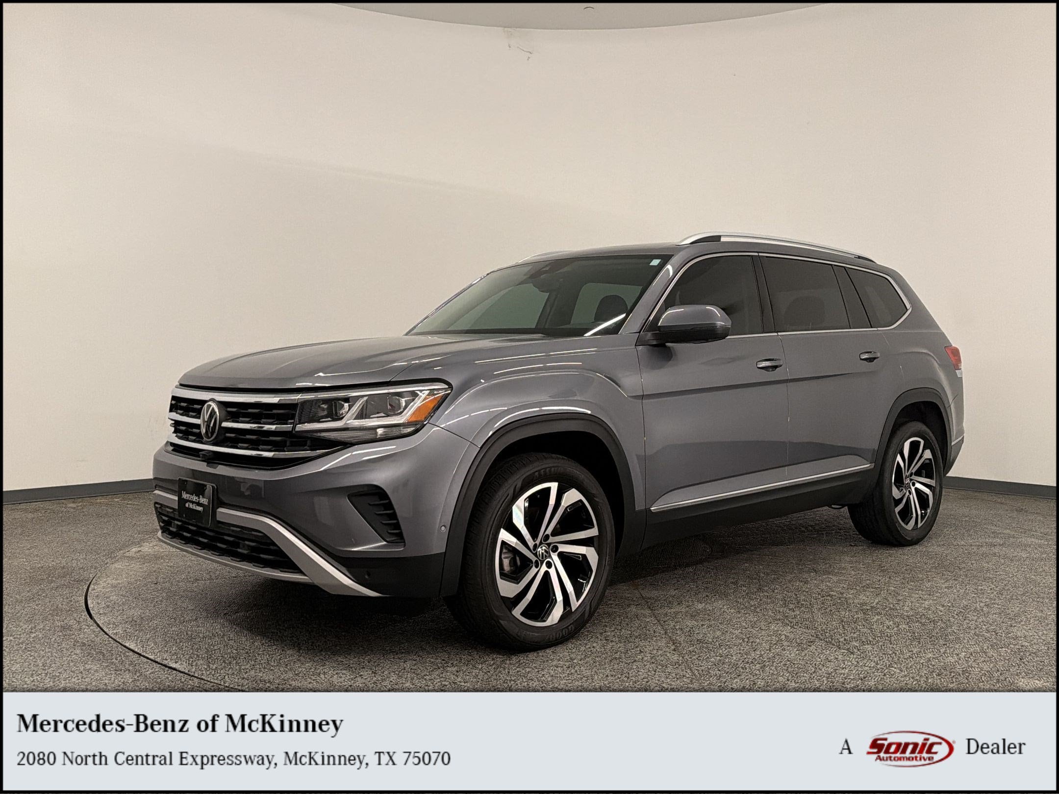 Pre-Owned 2021 Volkswagen Atlas 3.6L V6 SEL Premium