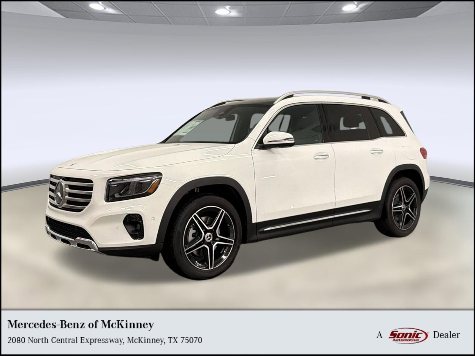 2026 Mercedes-Benz GLB GLB 250's photo