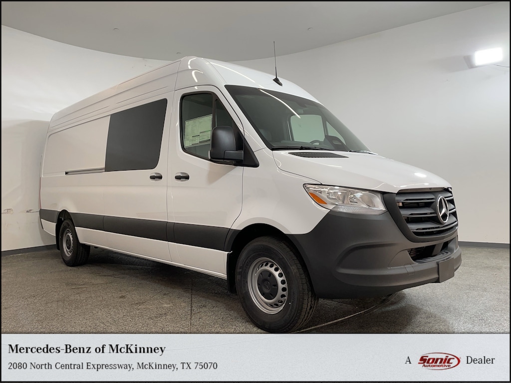 New 2025 Mercedes-Benz Sprinter 2500 High Roof 4-Cyl Diesel HO Van Crew Van