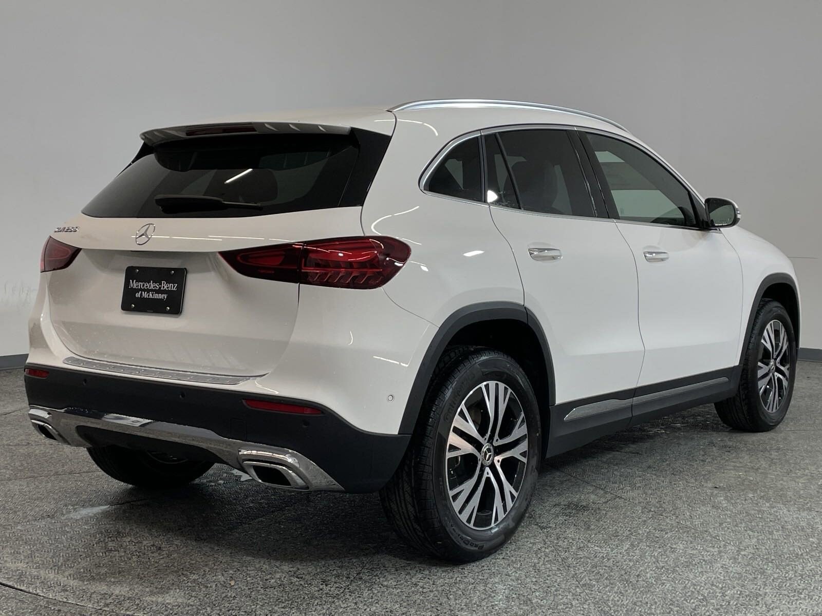 2025 Mercedes Benz GLA 250 photo 4