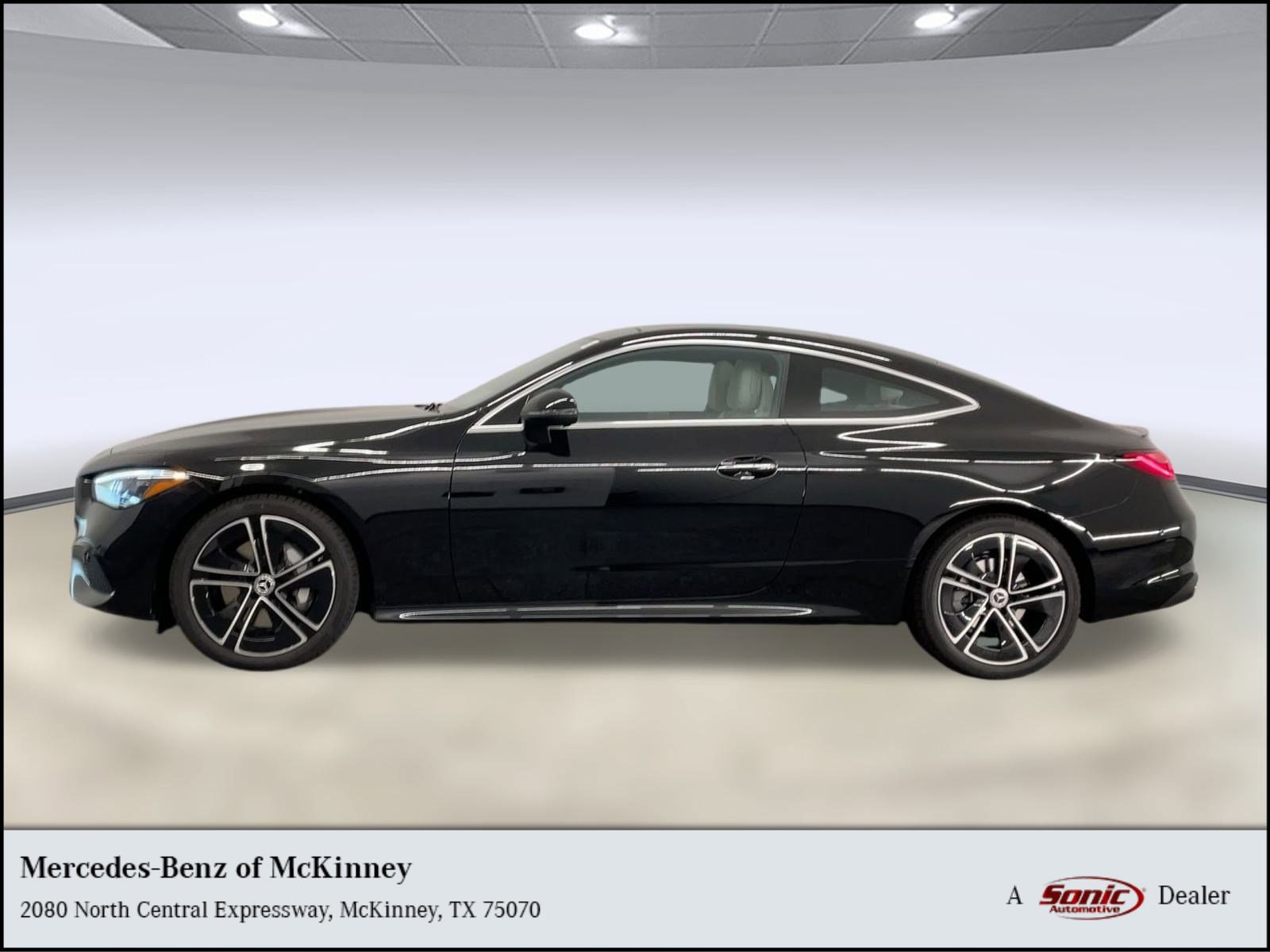 2026 Mercedes-Benz CLE CLE 300's photo