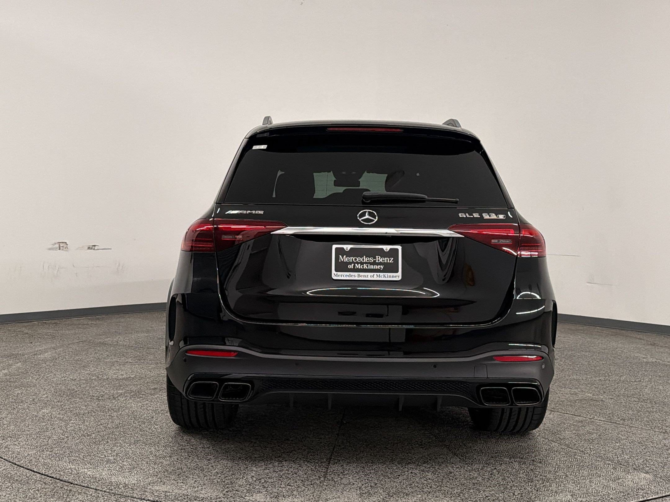 2026 Mercedes-Benz GLE AMG GLE63 S - Photo 9