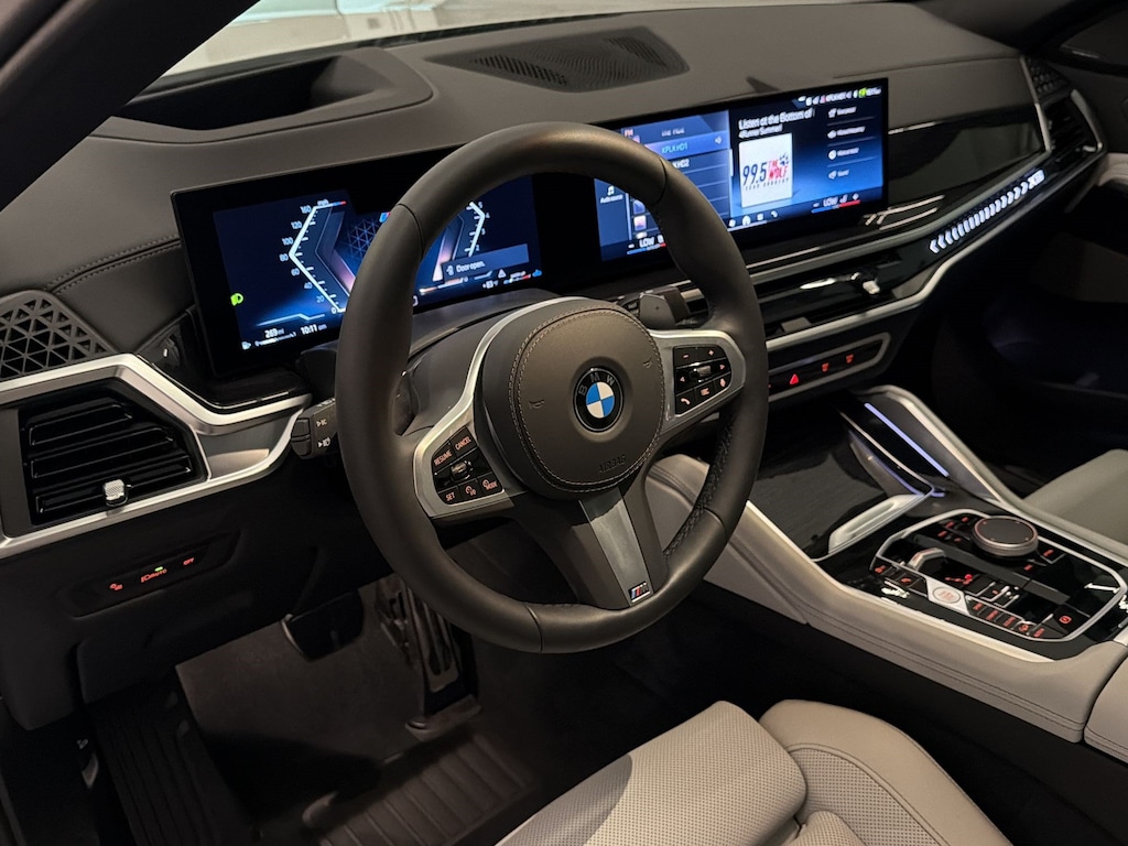 Used 2025 BMW X6 xDrive40i SUV