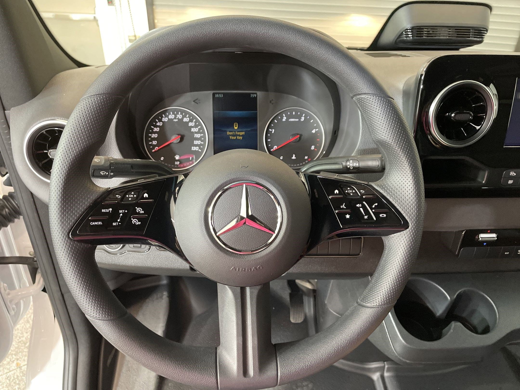 2025 Mercedes-Benz Sprinter Cargo Van Base - Photo 10