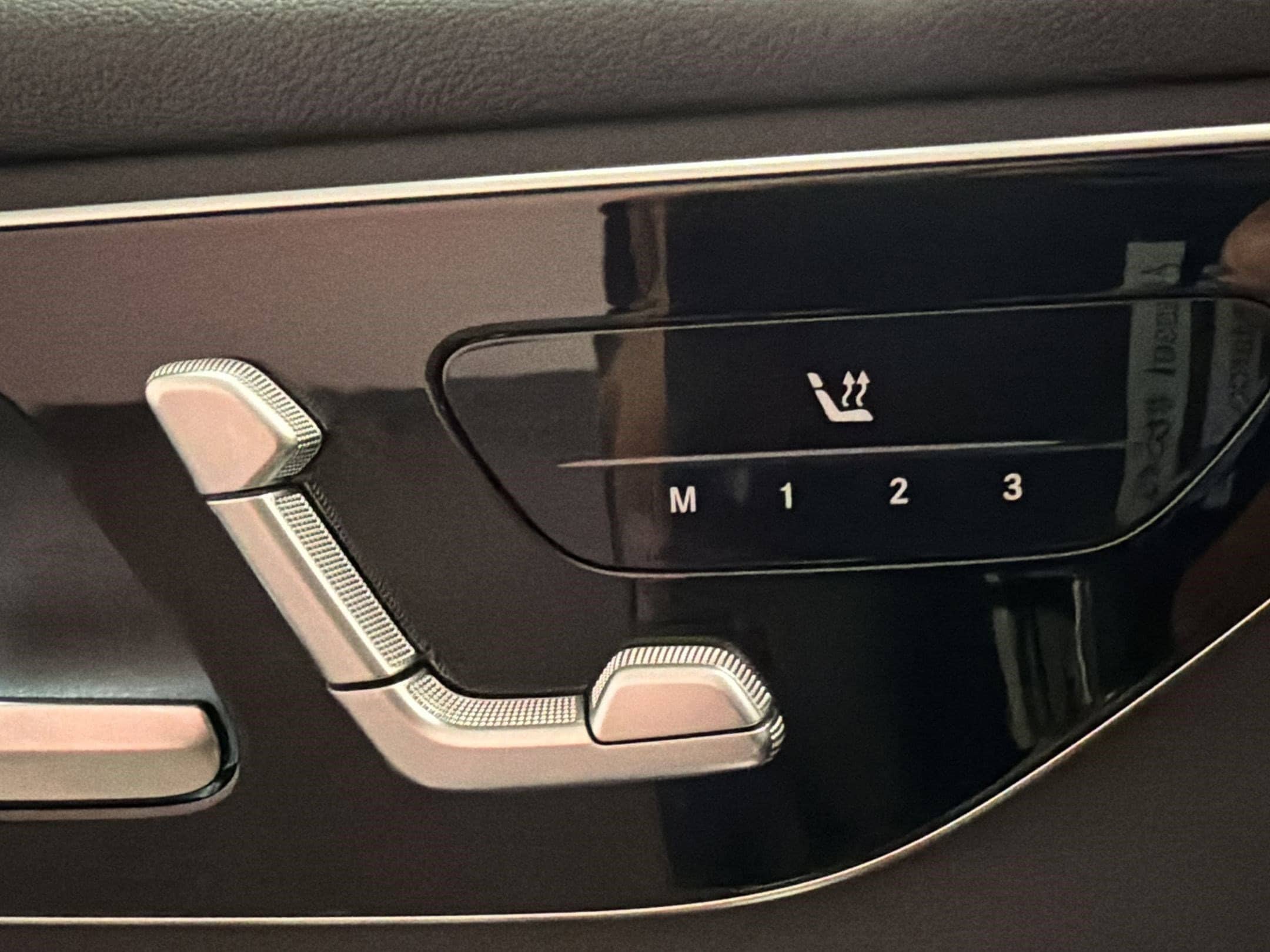 2026 Mercedes-Benz GLC Base - Photo 19
