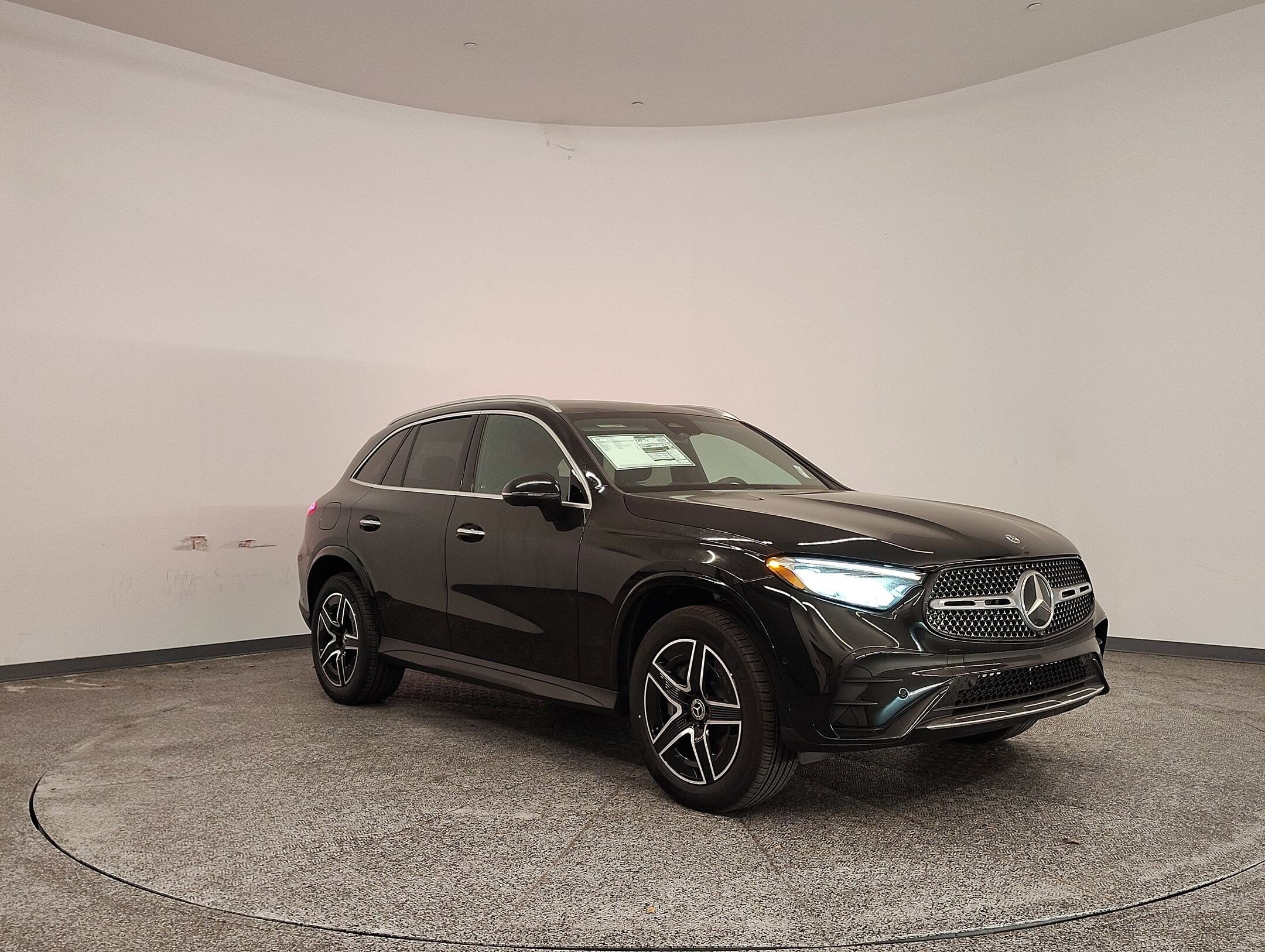 2026 Mercedes-Benz GLC Base - Photo 7
