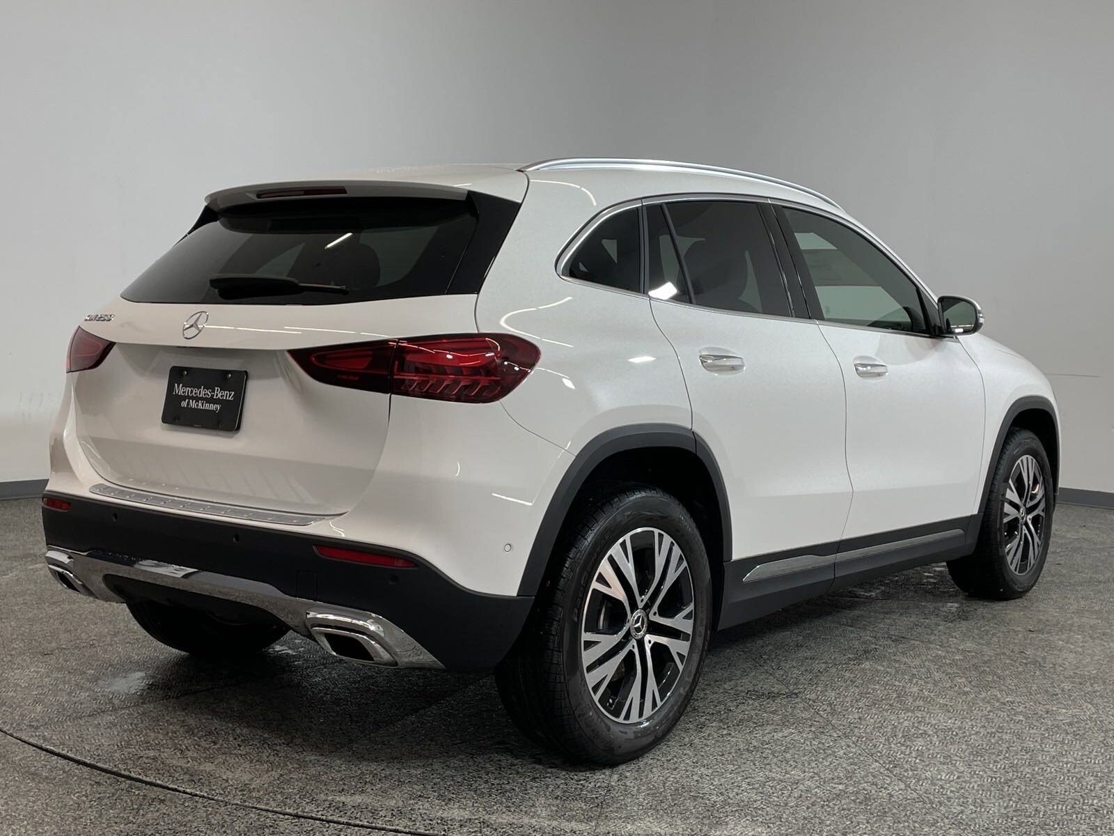 2025 Mercedes Benz GLA 250 photo 4