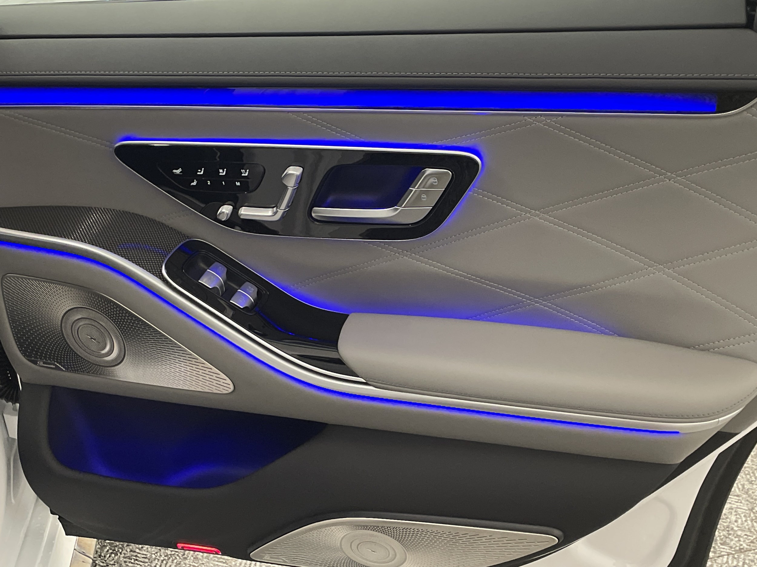 2026 Mercedes-Benz S-Class AMG S 63 - Photo 22
