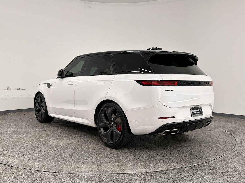 Used 2024 Land Rover Range Rover Sport Dynamic SE SUV
