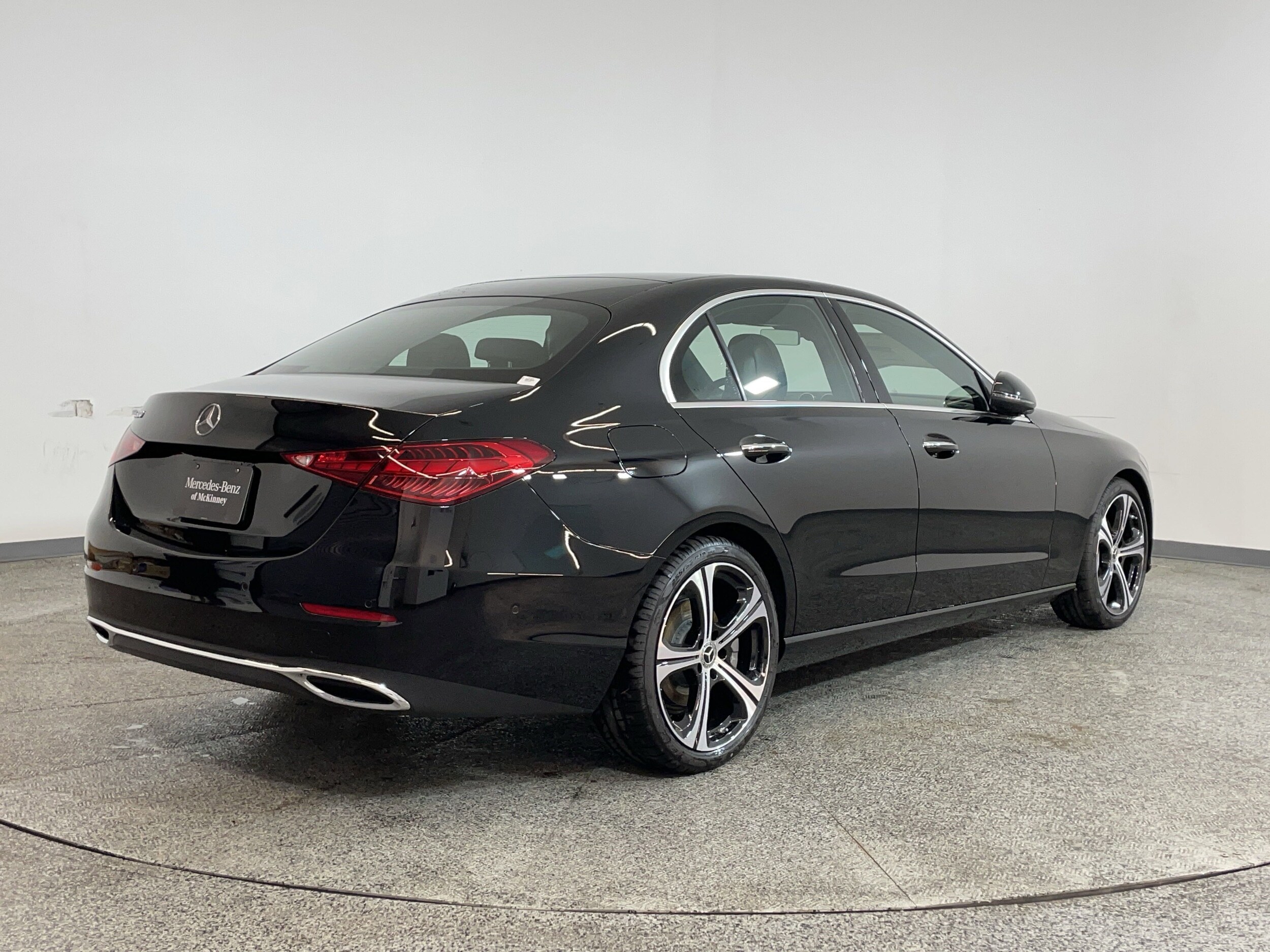 2025 Mercedes Benz C 300 photo 4