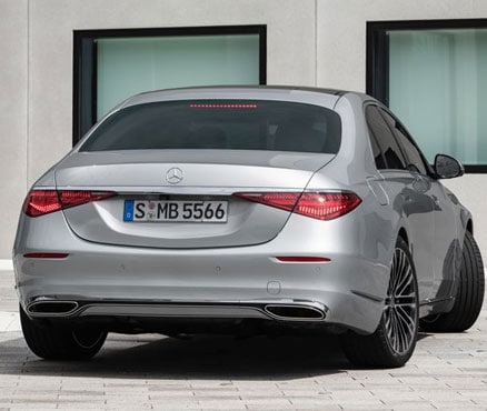 2021 Mercedes-Benz S-Class Rear Angle