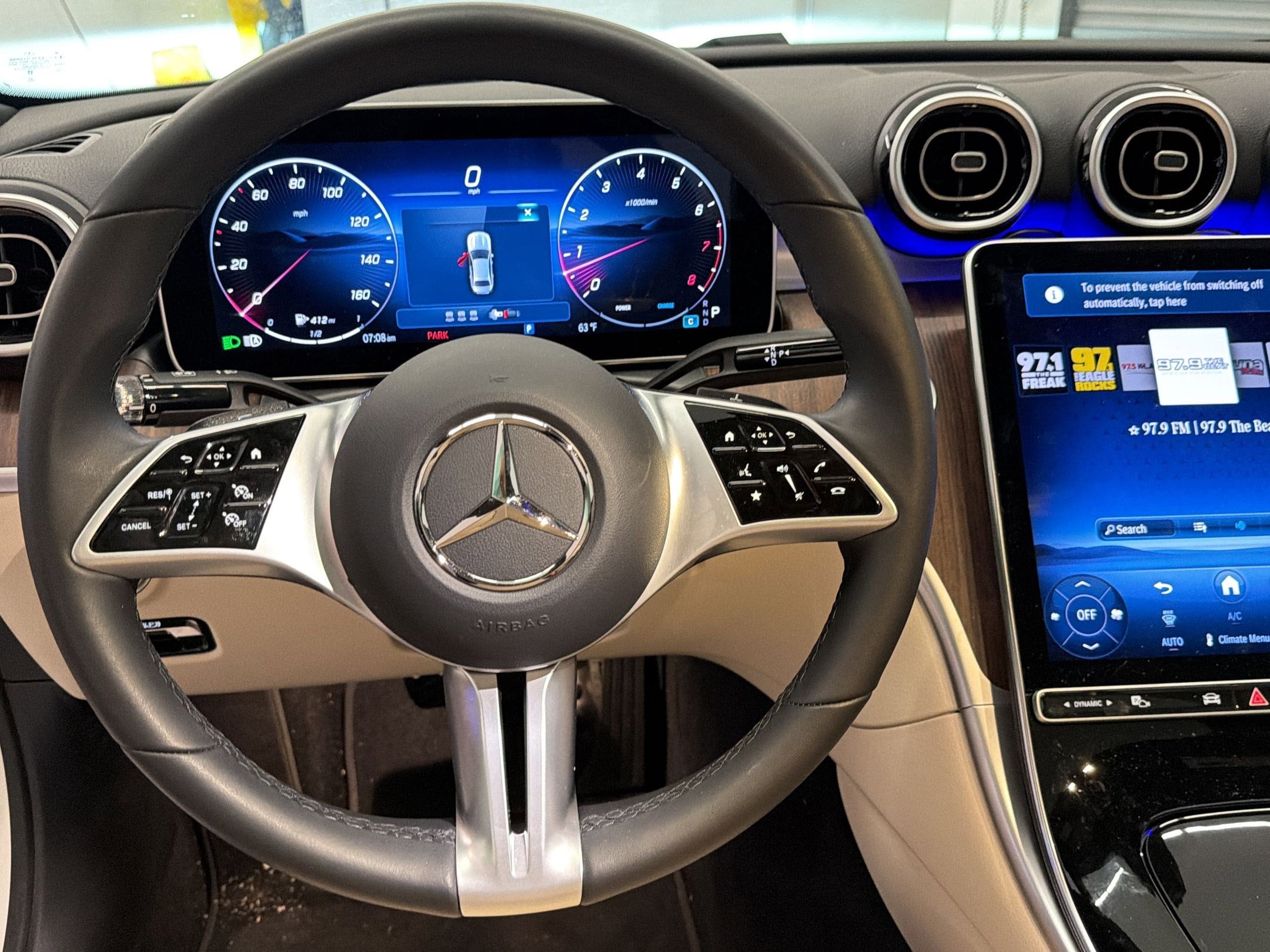 2026 Mercedes-Benz C-Class Sedan C 300 - Photo 15