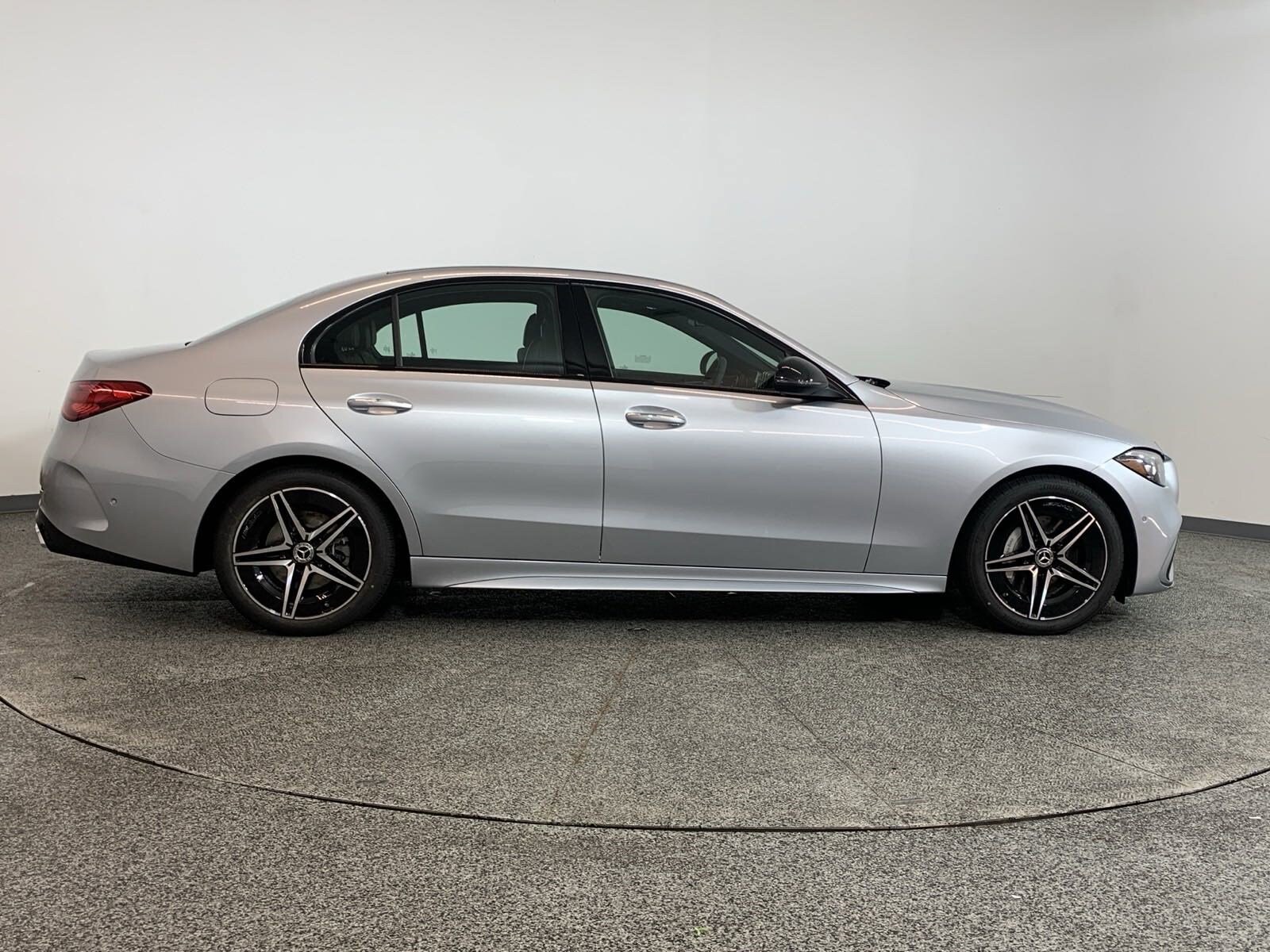 2024 Mercedes Benz C 300 photo 3