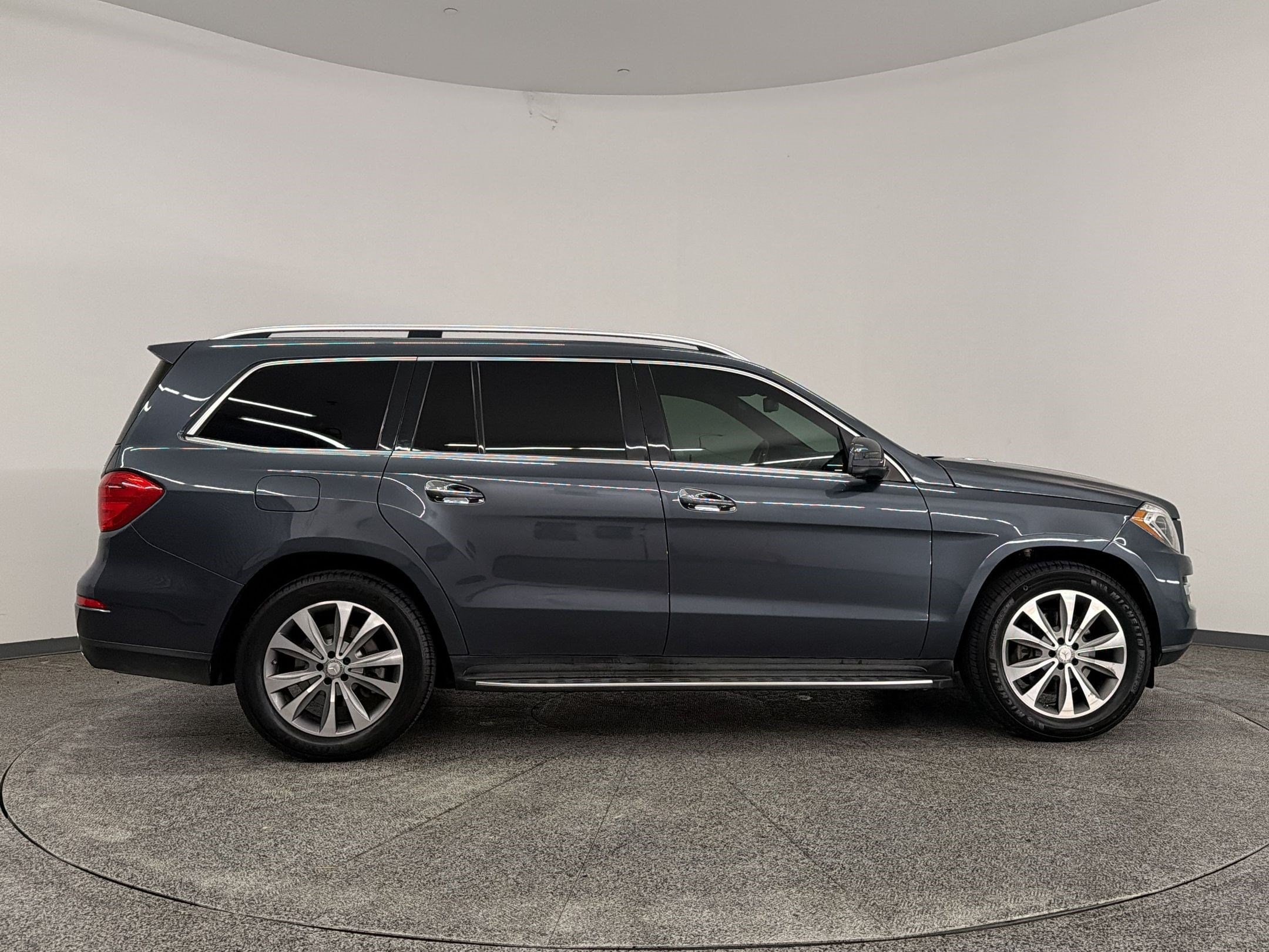 GL-Class GL 450 SUV
