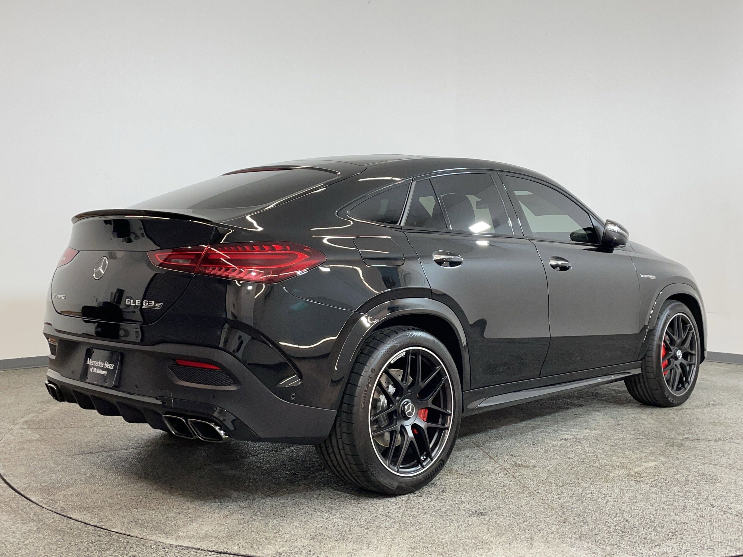 2025 Mercedes Benz GLE AMG 63 S photo 4