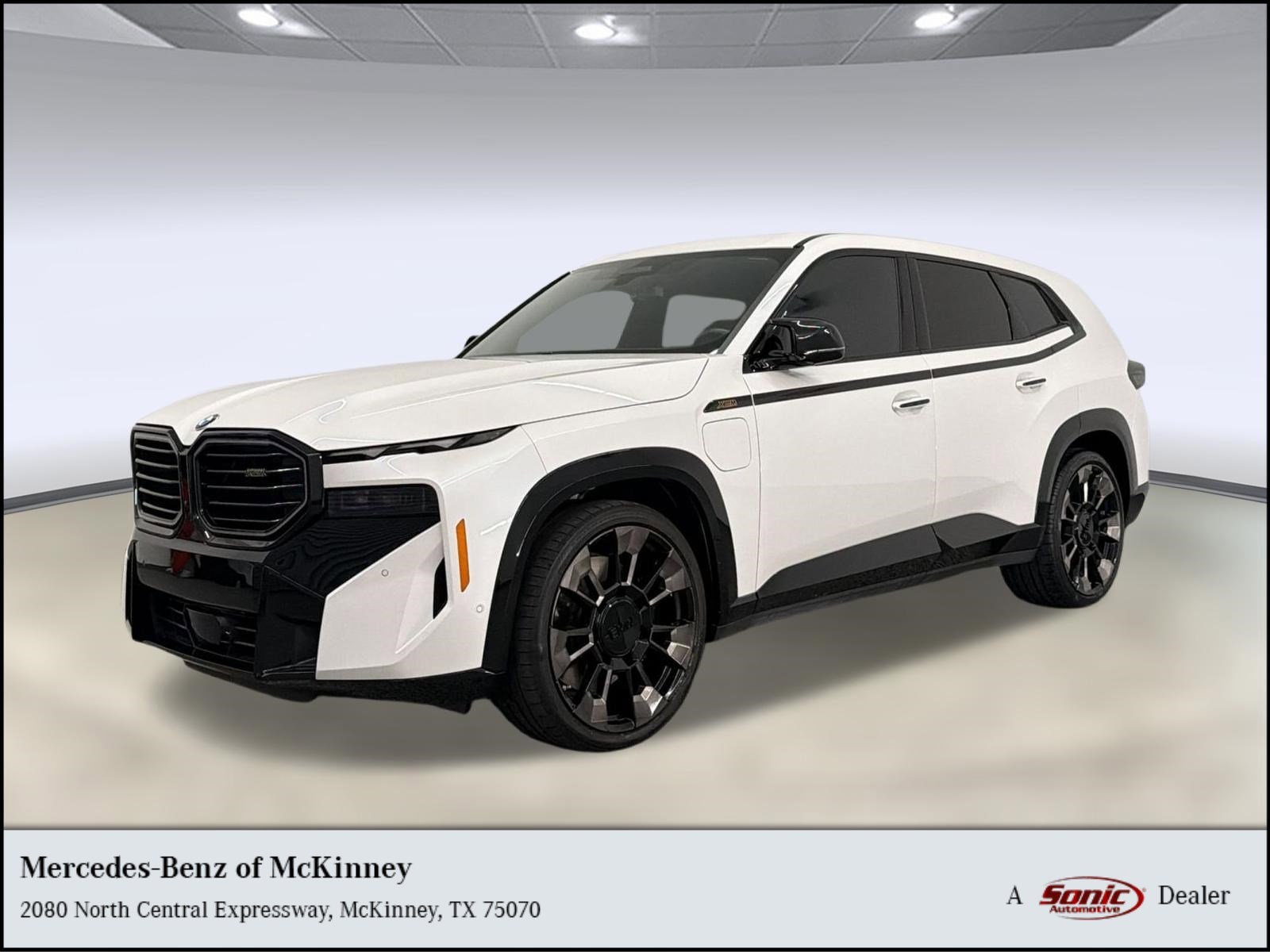 2024 BMW XM Base