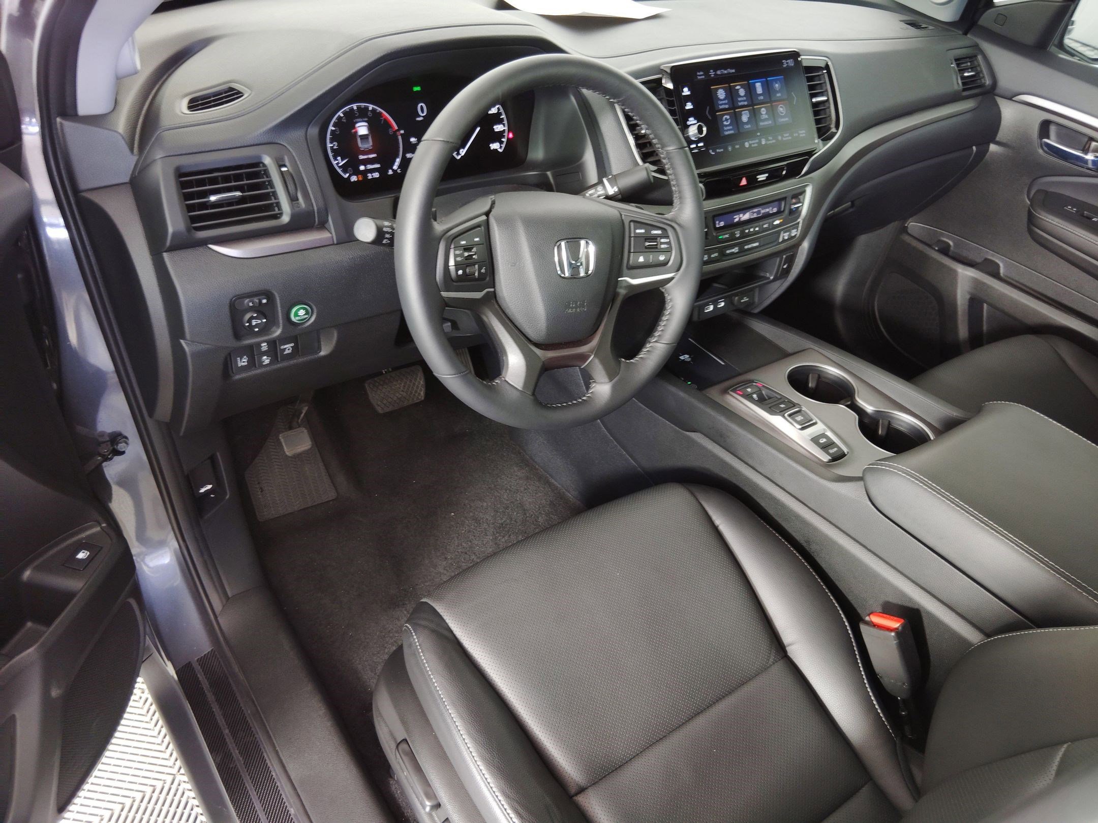 2024 Honda Ridgeline RTL photo 4