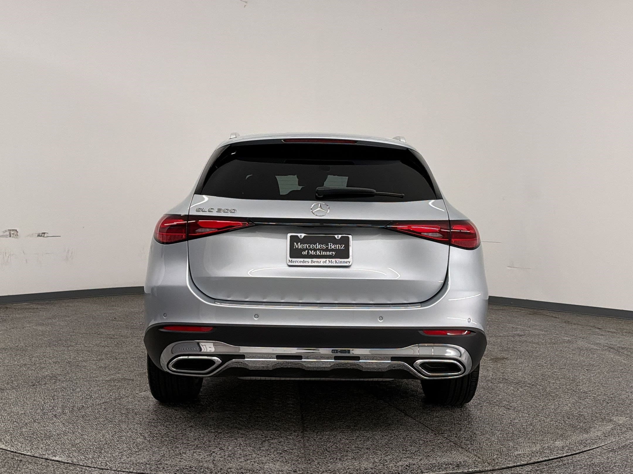 2026 Mercedes-Benz GLC Base - Photo 9