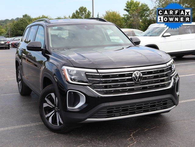 Used 2024 Volkswagen Atlas SE with VIN 1V2DR2CA7RC516728 for sale in Nashville, TN