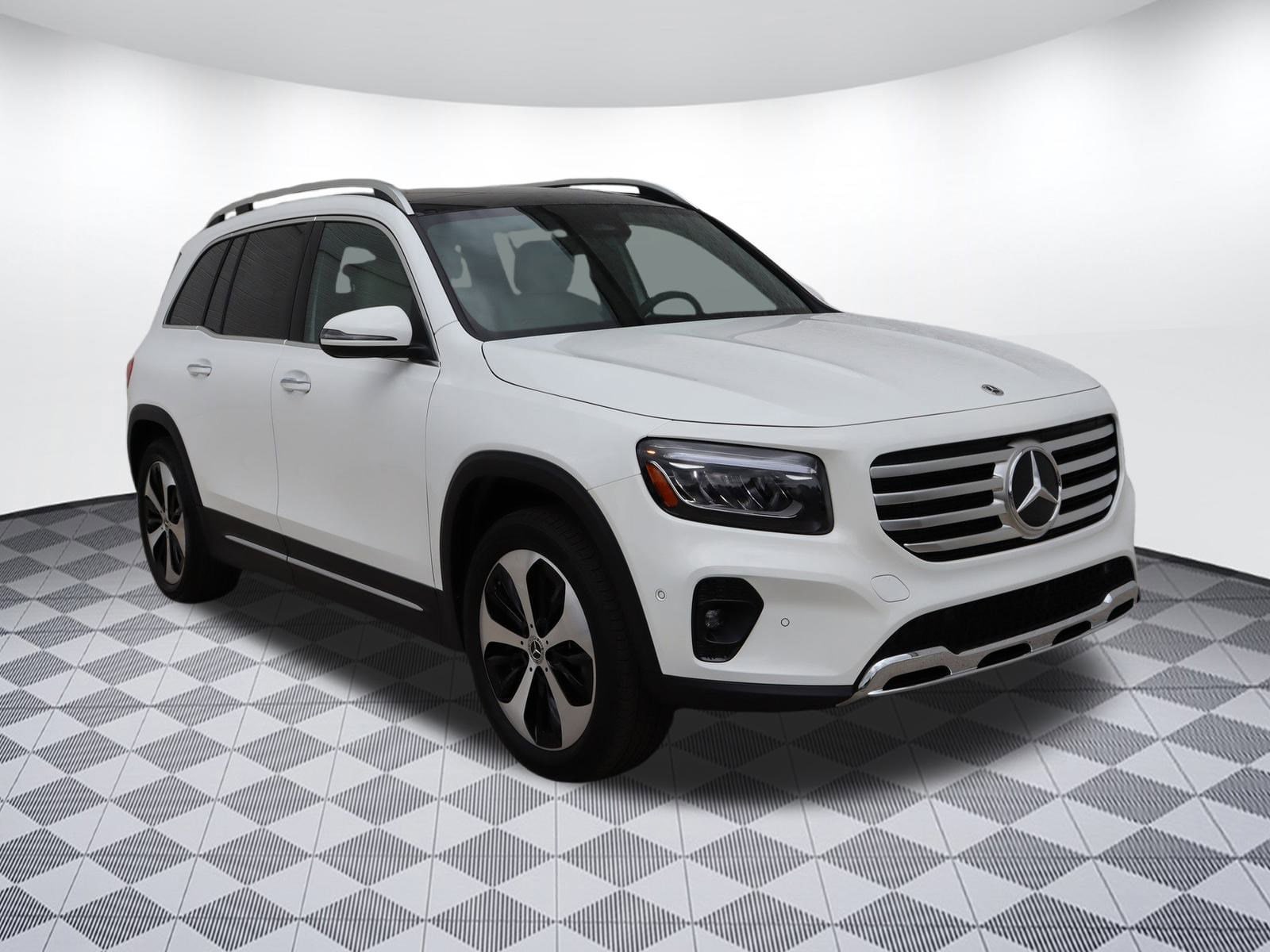Used 2025 Mercedes-Benz GLB Base with VIN W1N4M4HB3SW394458 for sale in Brentwood, TN