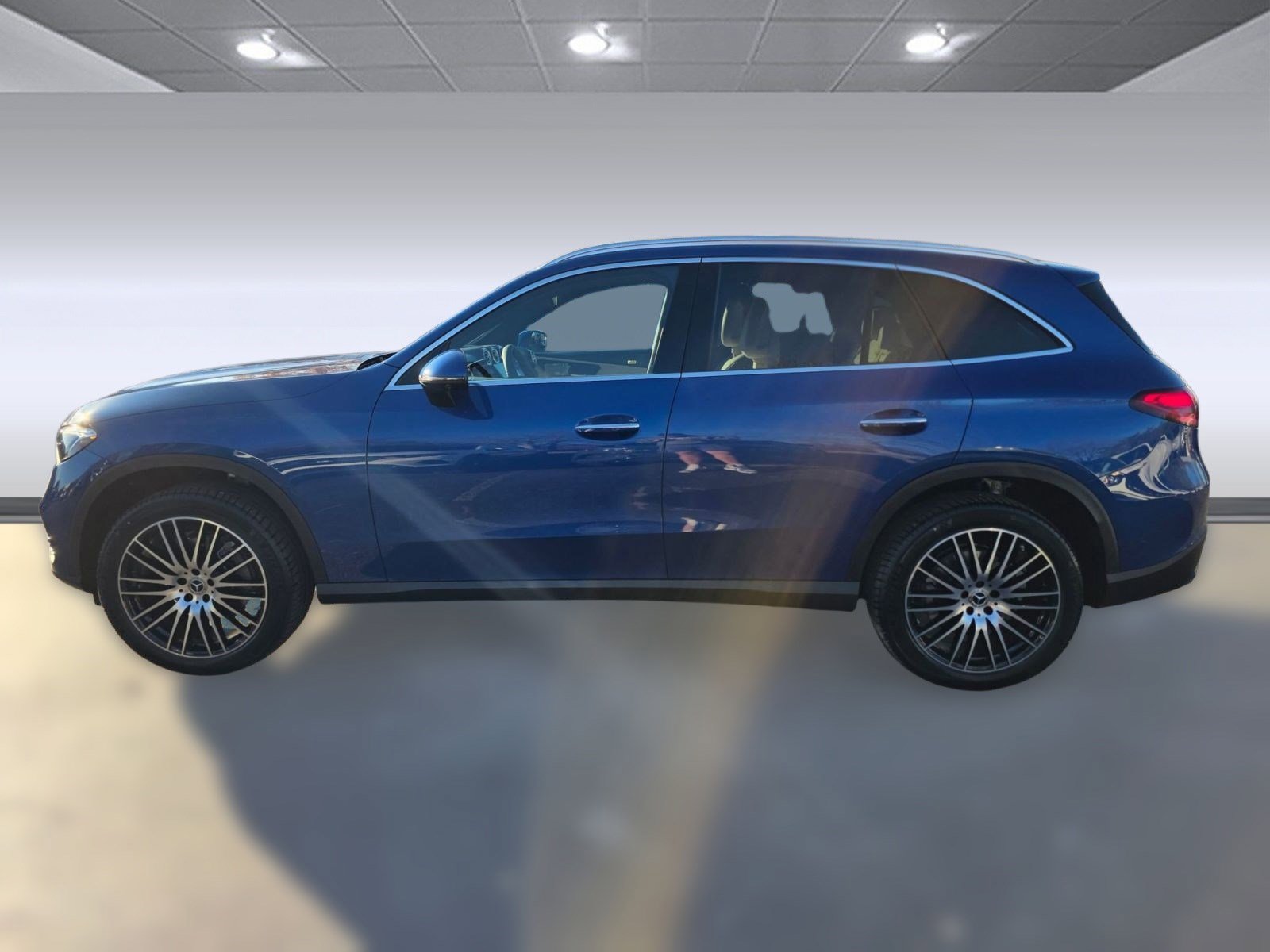 2026 Mercedes Benz GLC 300 4MATIC photo 2