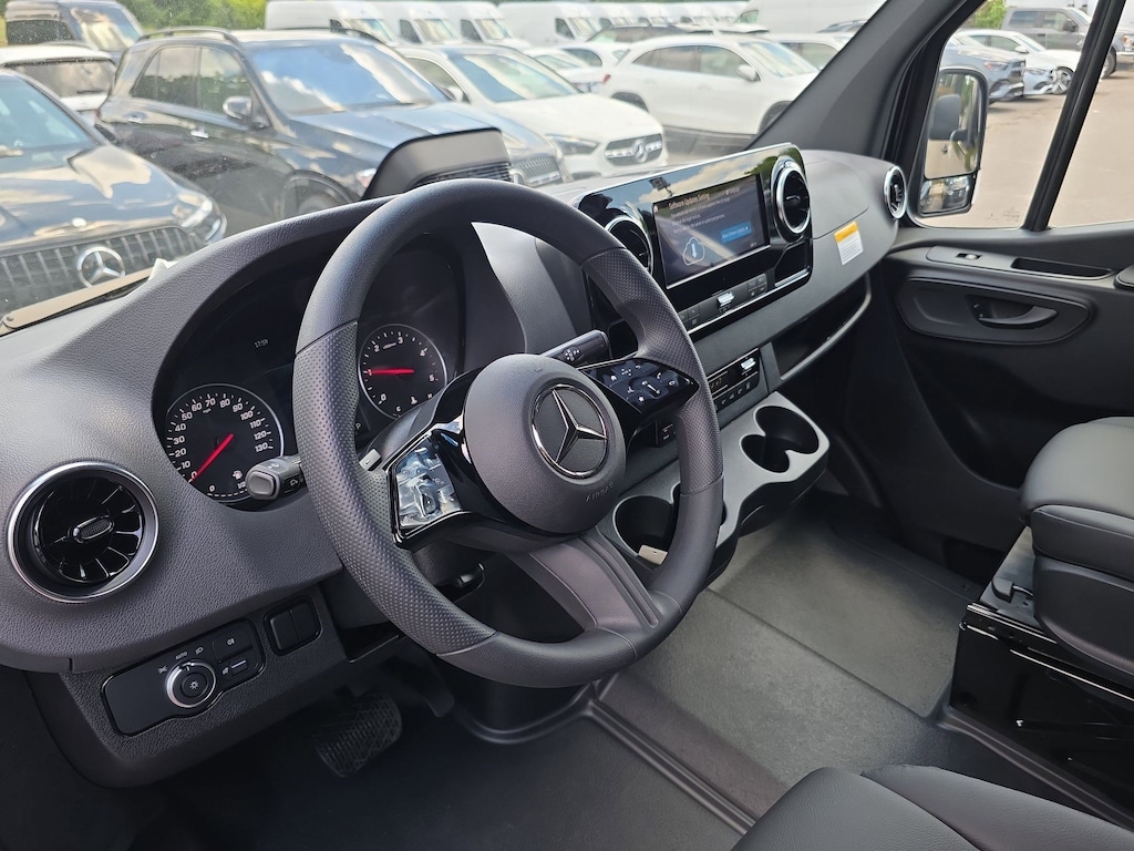 New 2025 Mercedes-Benz Sprinter Passenger Van 2500 High Roof I4 Diesel HO 170 RWD 2500 High Roof I4 Diesel HO 170 RWD