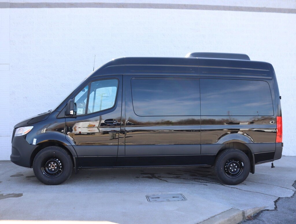 New 2025 Mercedes-Benz Sprinter Passenger Van 2500 High RoofI4 Diesel HO 144 RWD 2500 High Roof I4 Diesel HO 144 RWD