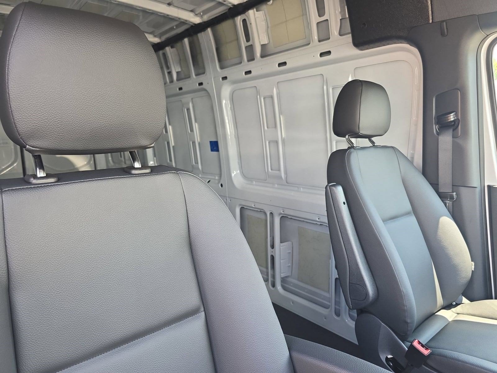 2025 Mercedes-Benz Sprinter Cargo Van Base - Photo 28