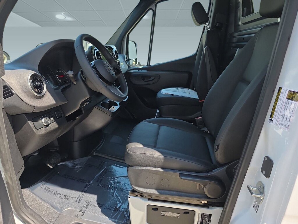 New 2025 Mercedes-Benz Sprinter Cargo Van 2500 High RoofI4 Diesel 144" RWD 2500 High Roof I4 Diesel 144 RWD