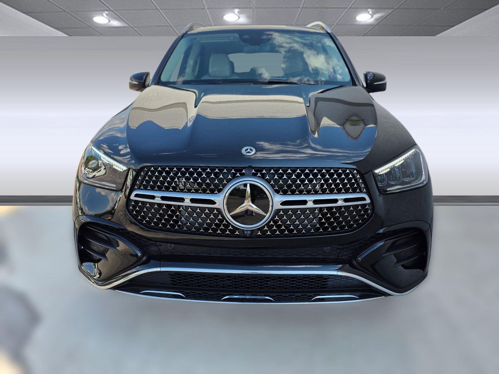 2026 Mercedes Benz GLE 450 4MATIC photo 3