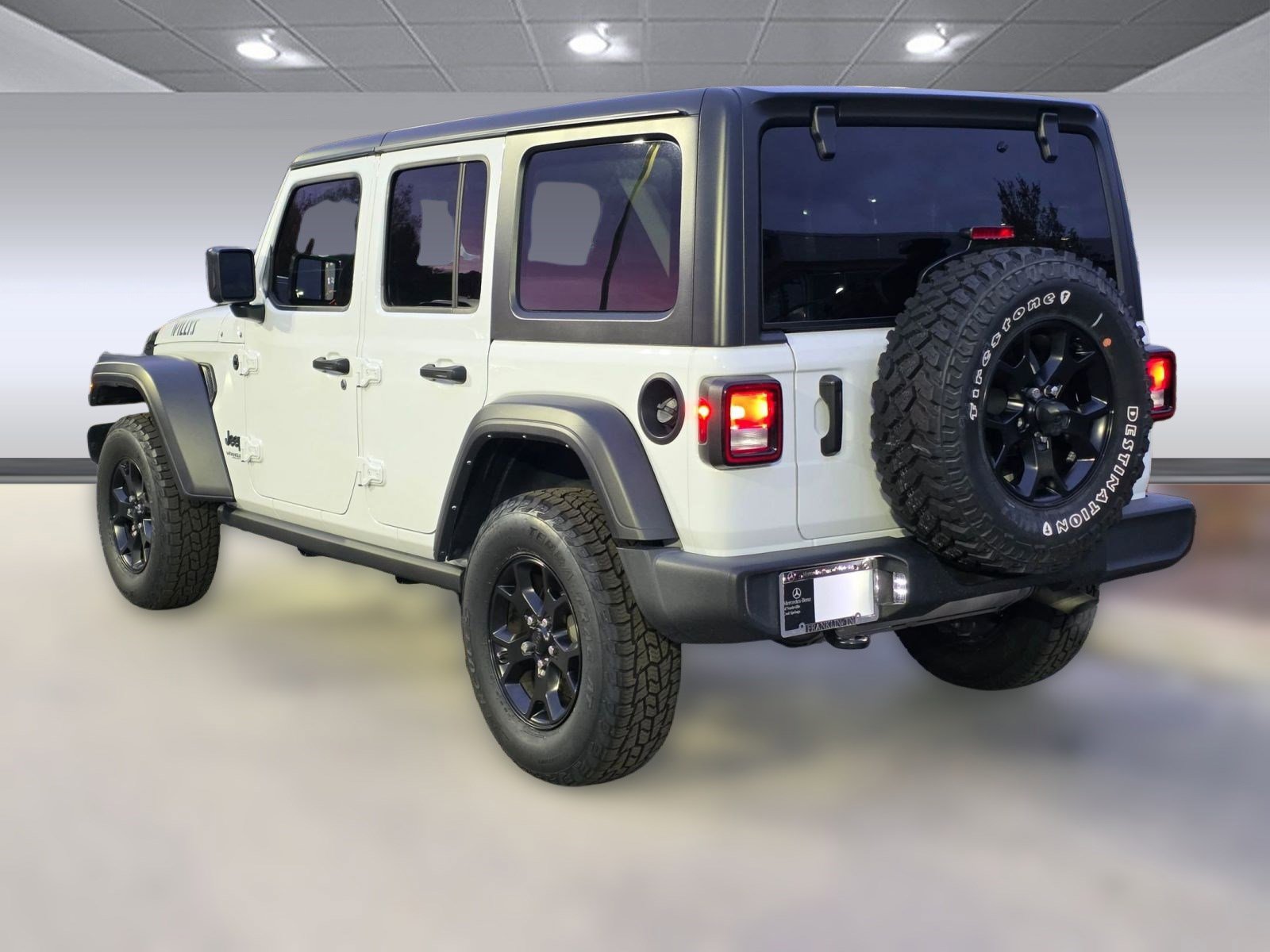 2021 Jeep Wrangler Unlimited Willys photo 3