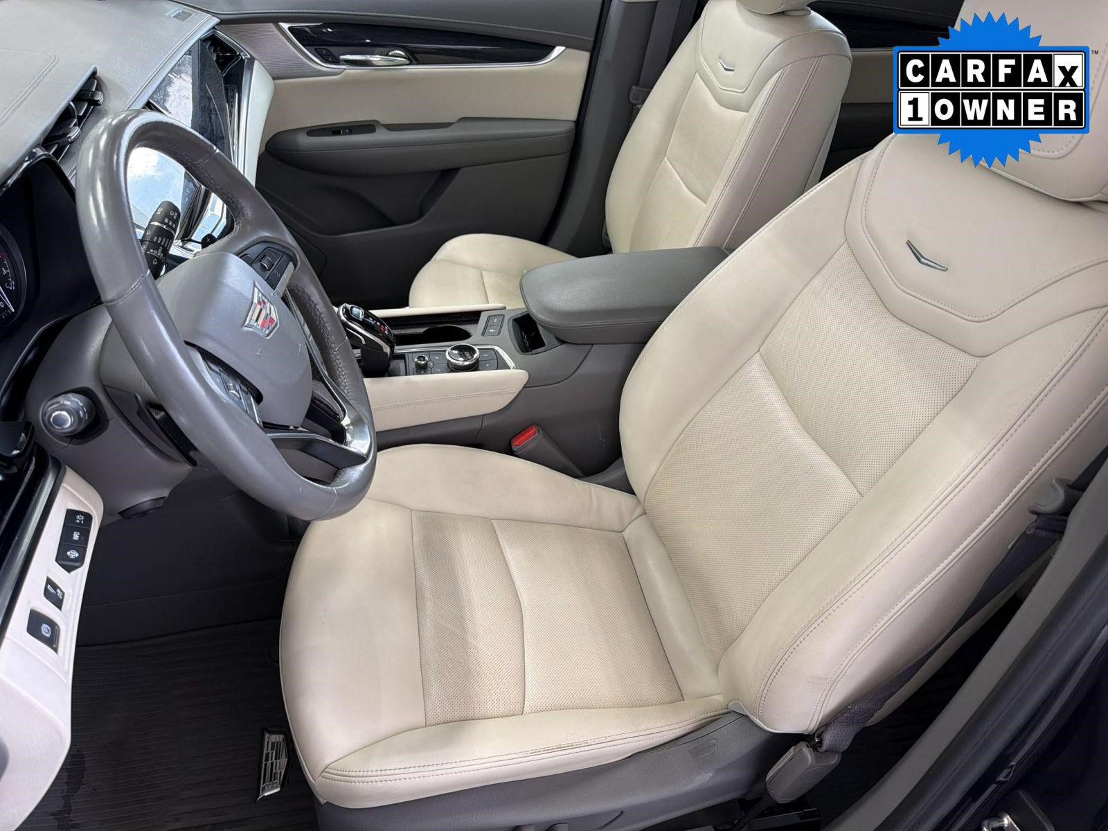 XT6 Premium Luxury SUV