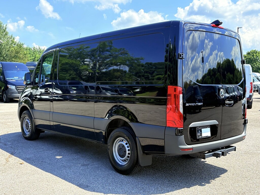New 2025 Mercedes-Benz Sprinter Cargo Van 2500 Standard Roof I4 Diesel 144" RWD 2500 Standard Roof I4 Diesel 144 RWD