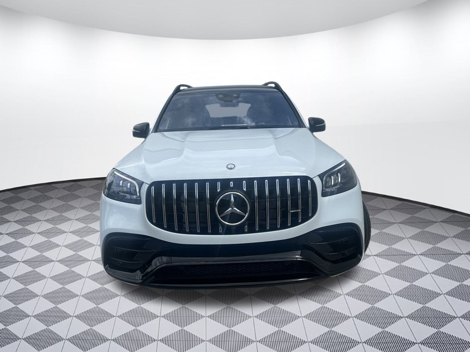 2025 Mercedes Benz GLS AMG 63 4MATIC photo 2