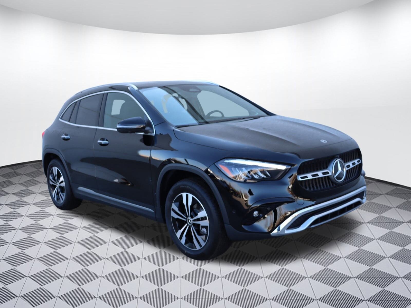 2025 Mercedes Benz GLA 250 photo 3
