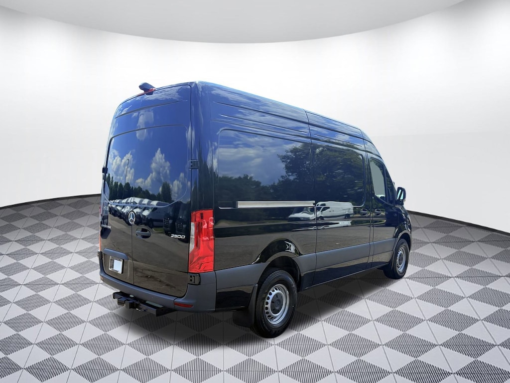 New 2025 Mercedes-Benz Sprinter Cargo Van 2500 High RoofI4 Diesel 144" RWD 2500 High Roof I4 Diesel 144 RWD