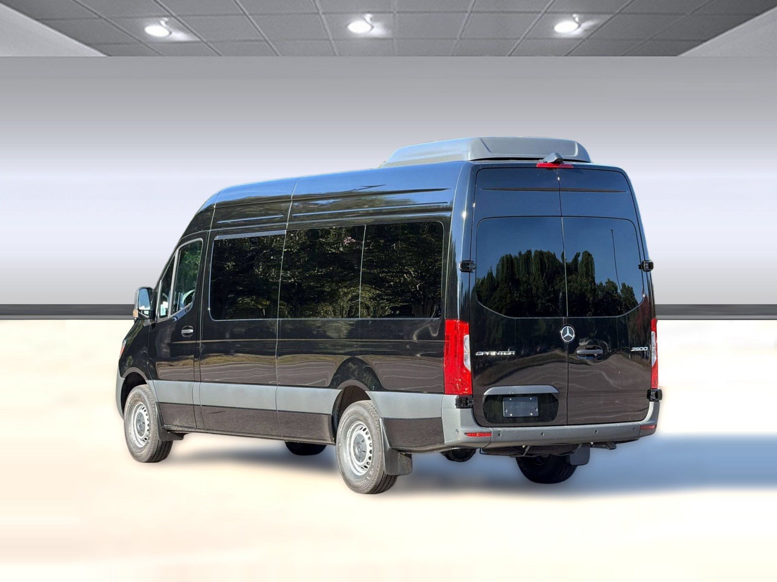 2026 Mercedes-Benz Sprinter Passenger Van Sprinter 2500 High Roof 4-Cyl Diesel HO (2500 High 2500 High Roof I4 Diesel HO 170 RWD