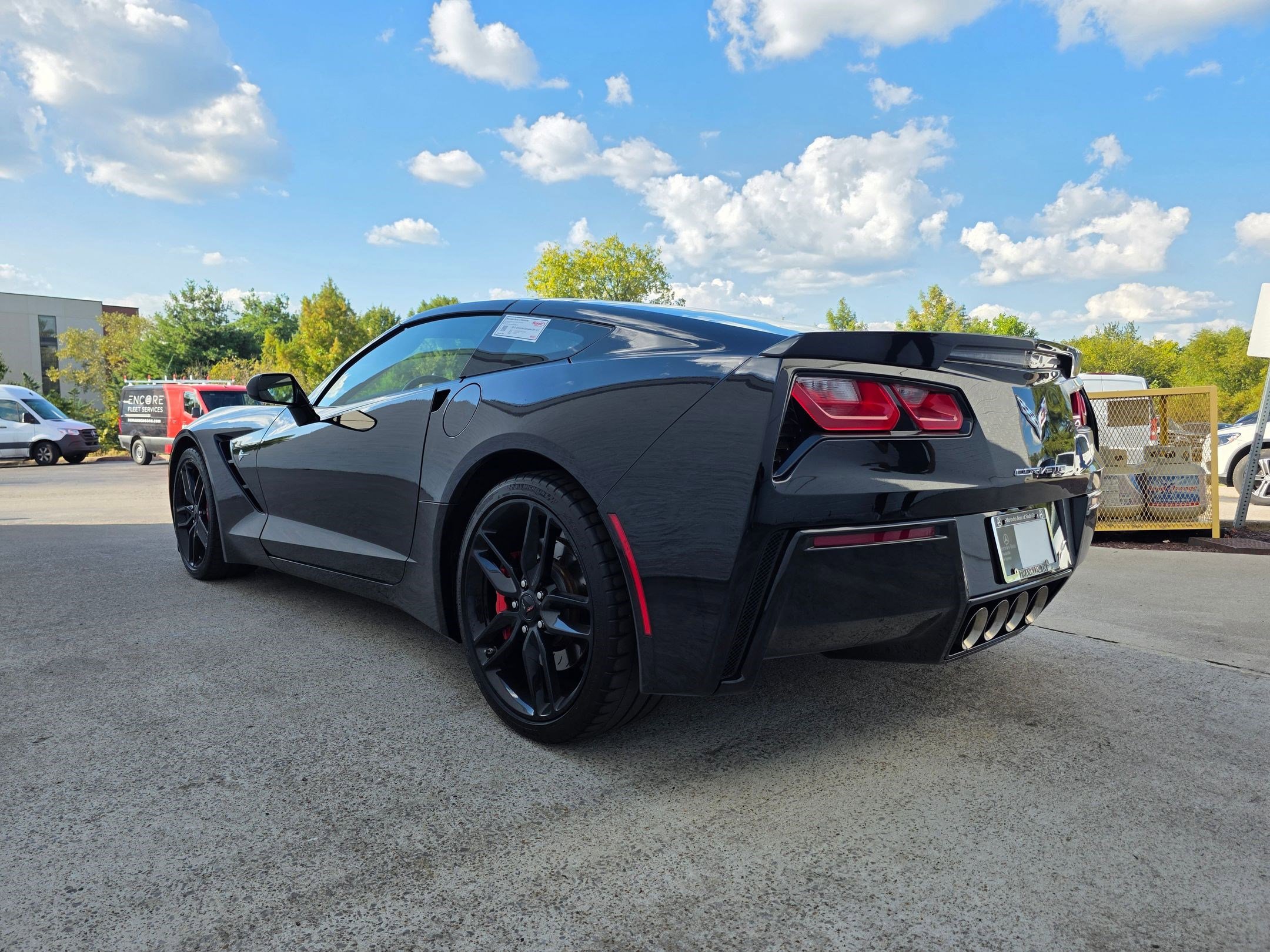 2017 Chevrolet Corvette Stingray 1LT Z51 photo 2