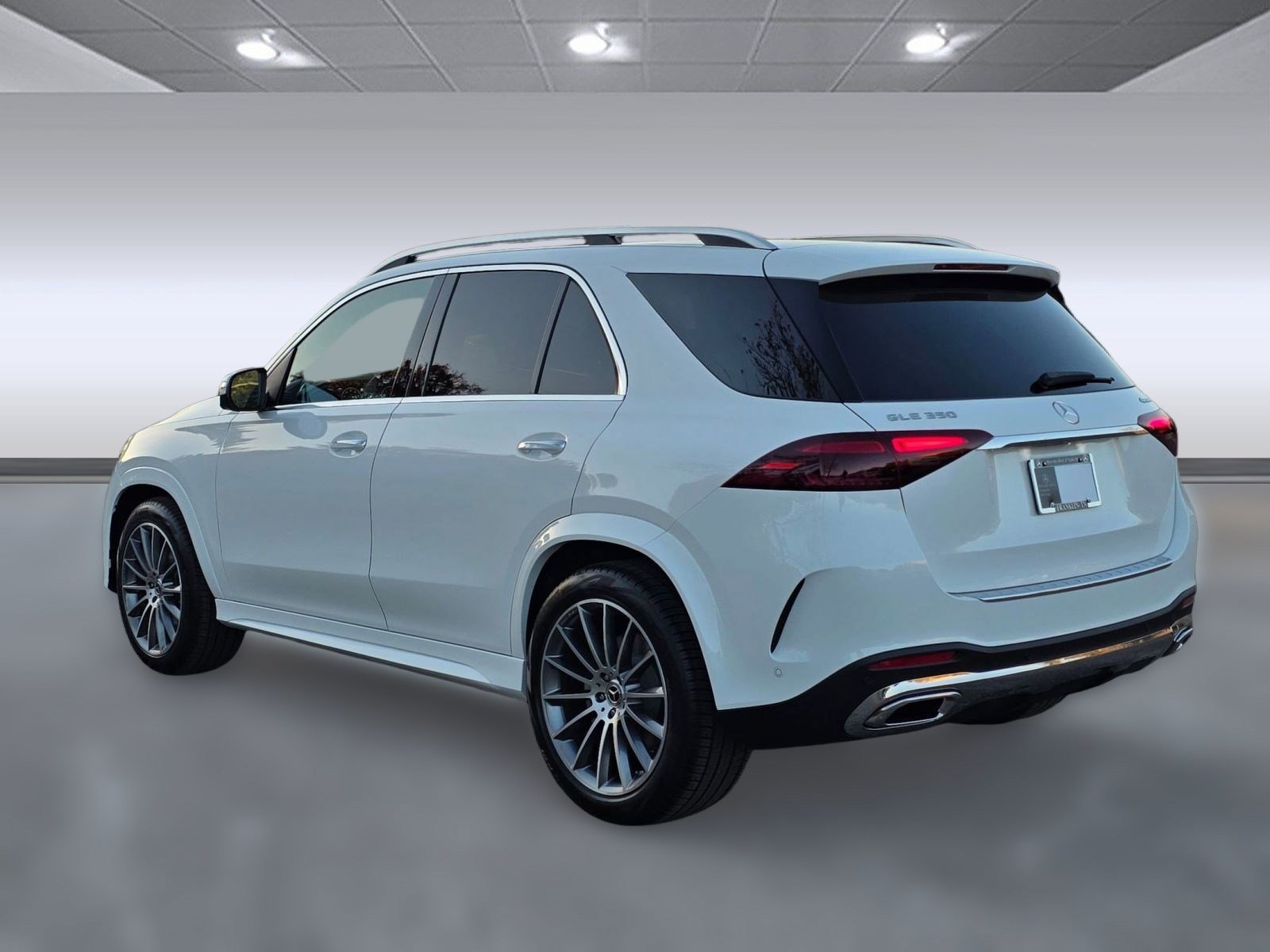 2026 Mercedes Benz GLE 350 4MATIC photo 3