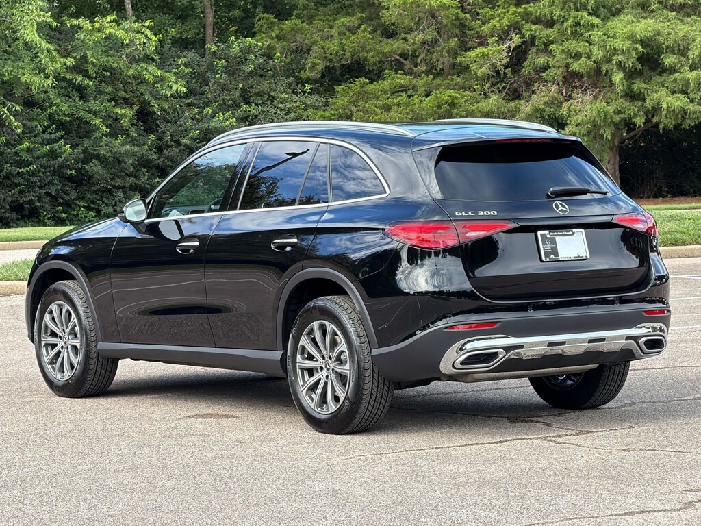 New 2026 Mercedes-Benz GLC 300 SUV