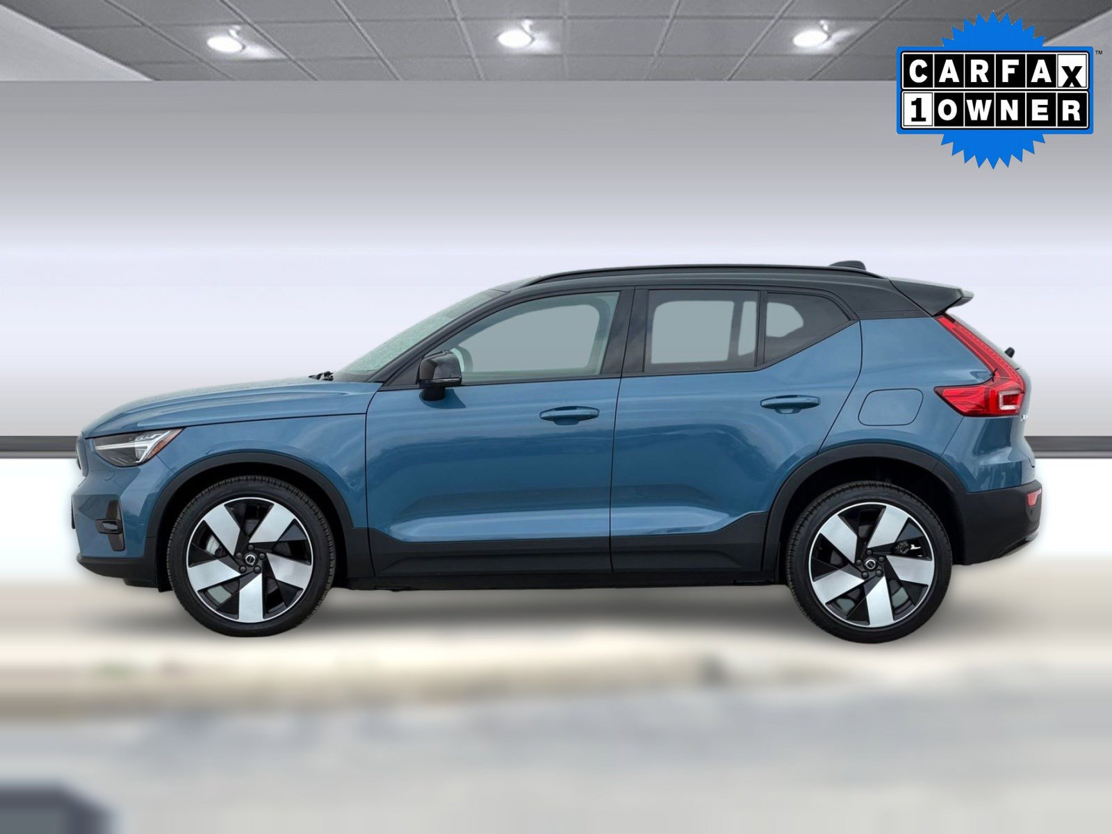 Used 2023 Volvo XC40 Ultimate with VIN YV4ED3UM9P2086090 for sale in Franklin, TN