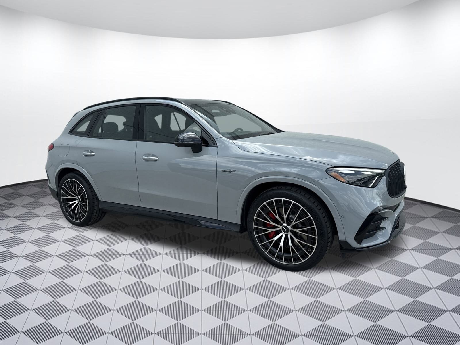 2025 Mercedes Benz GLC AMG 63 4MATIC photo 2