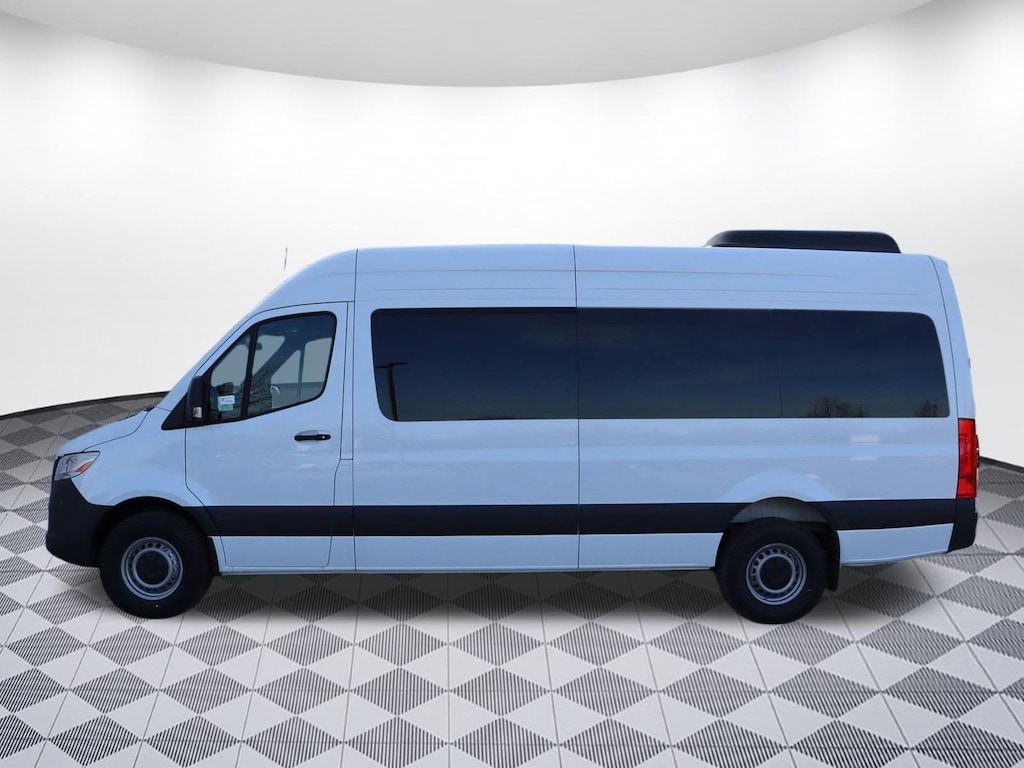 New 2025 Mercedes-Benz Sprinter Passenger Van 2500 High Roof I4 Diesel 170" RWD 2500 High Roof I4 Diesel 170 RWD