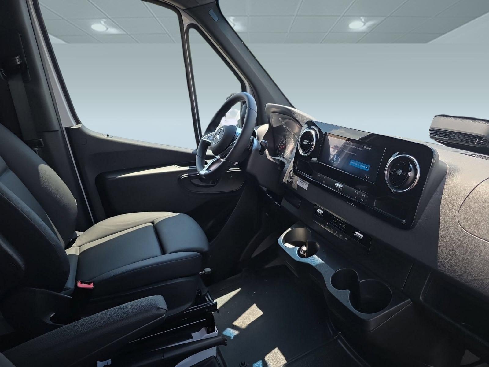 2025 Mercedes-Benz Sprinter Cargo Van Base - Photo 3