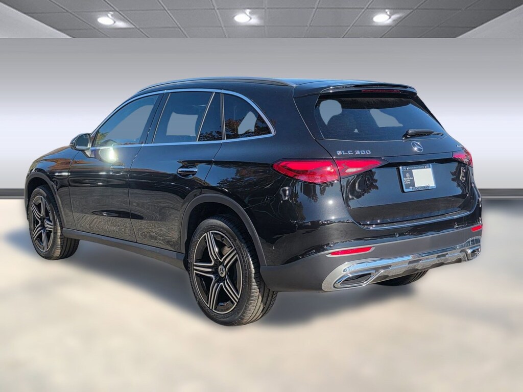 New 2026 Mercedes-Benz GLC 300 4MATIC SUV